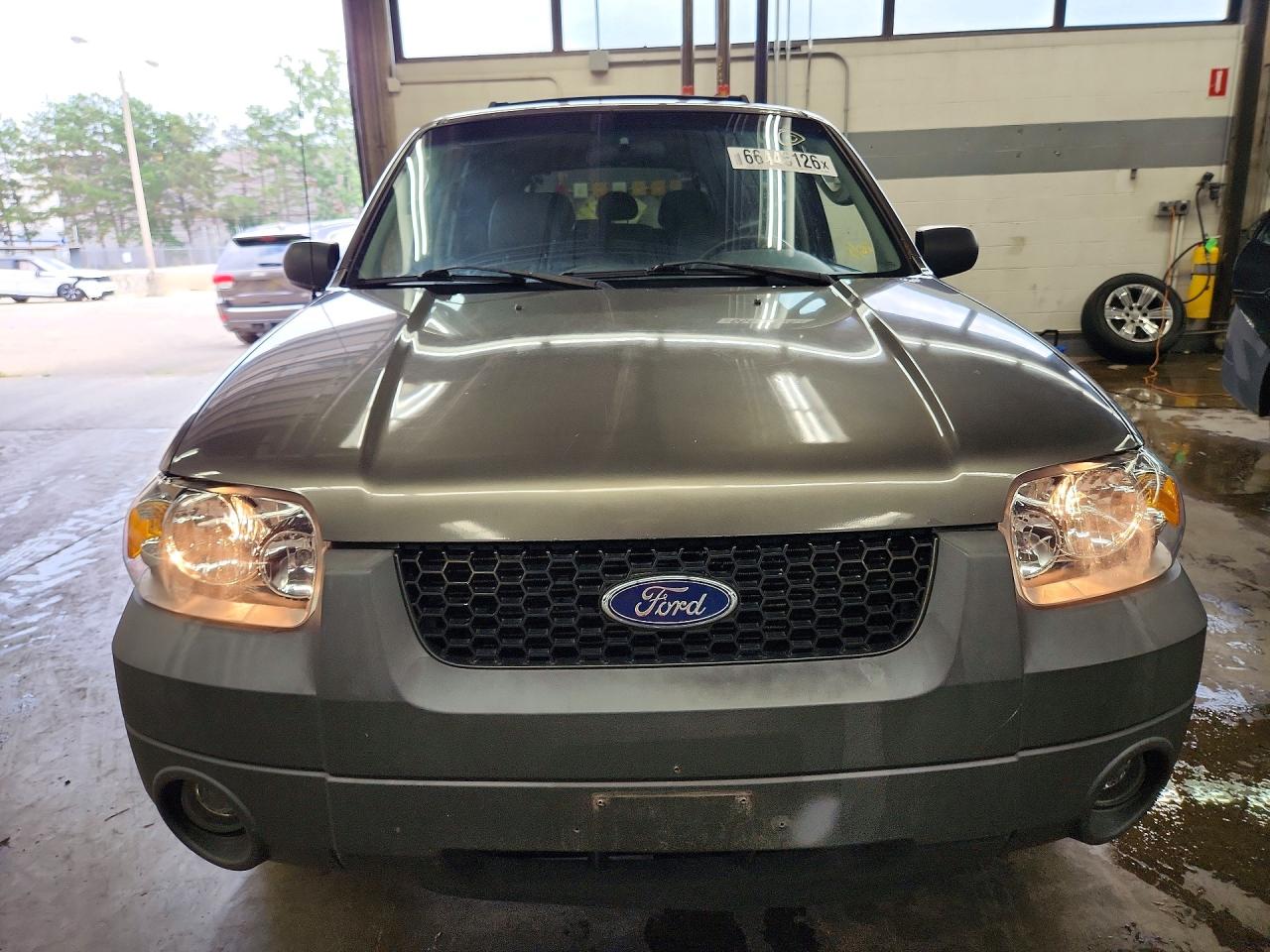 2006 Ford Escape Xlt Gray vin: 1FMYU93126KC23729