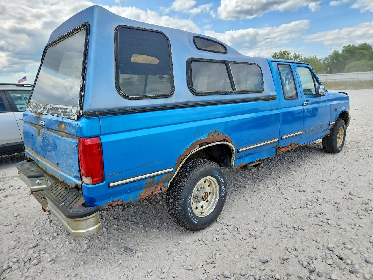 1994 Ford F150 Blue vin: 1FTEX14HXRKB89572
