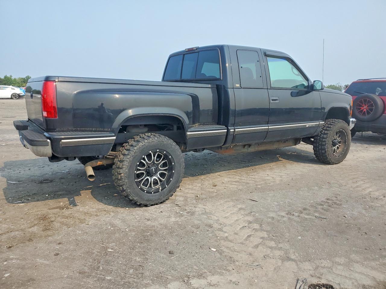 1997 Chevrolet Gmt-400 K1500 Black vin: 2GCEK19R4V1260095
