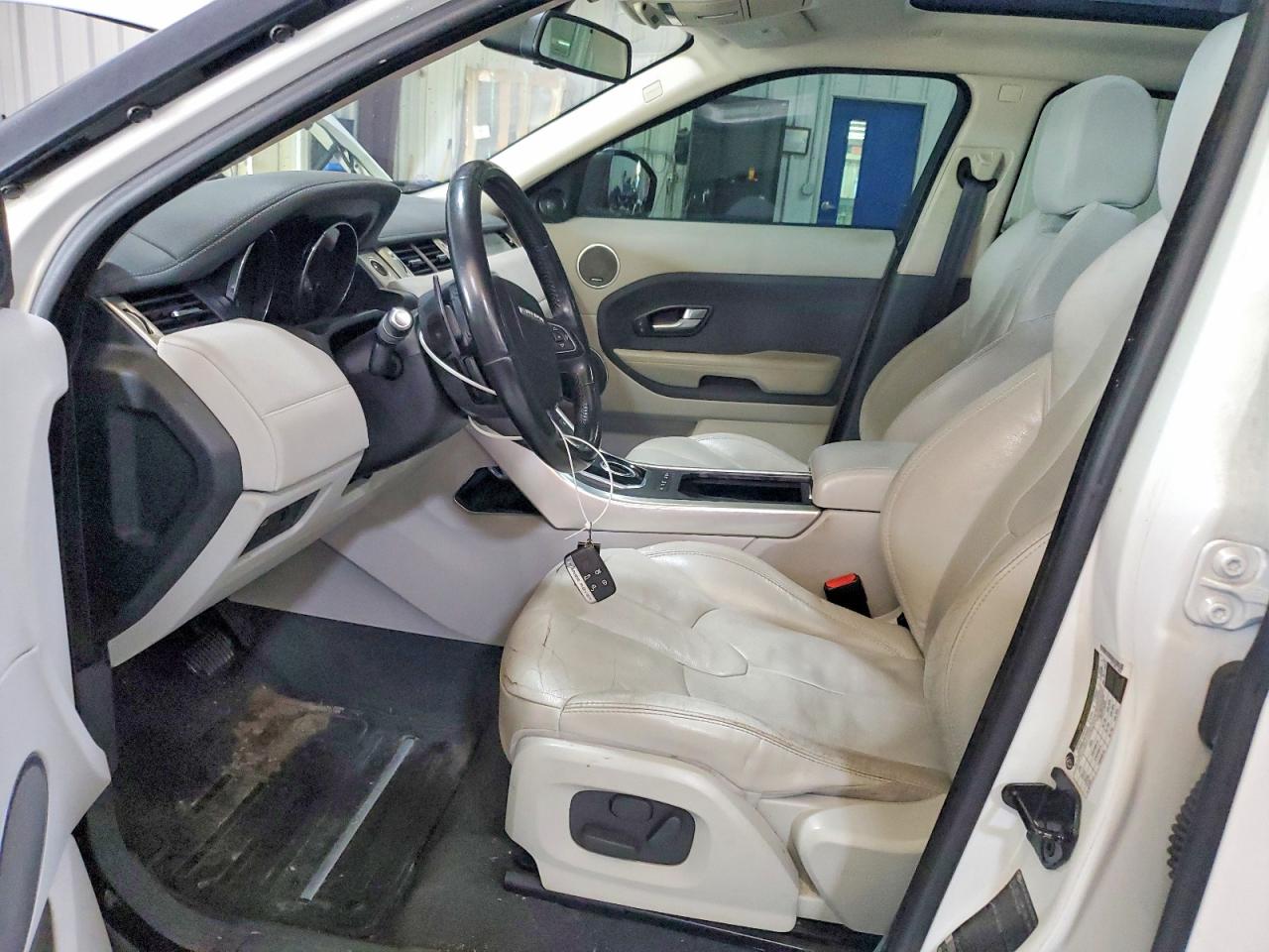 2015 Land Rover Range Rover Evoque Pure Plus White vin: SALVP2BG6FH074680