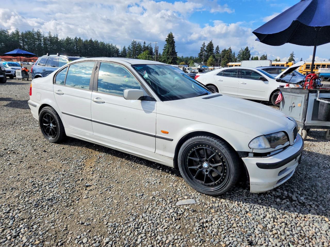 2001 Bmw 325 I White vin: WBAAV33451FV02116