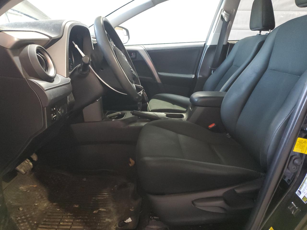 2018 Toyota Rav4 Le Black vin: 2T3ZFREV7JW497236