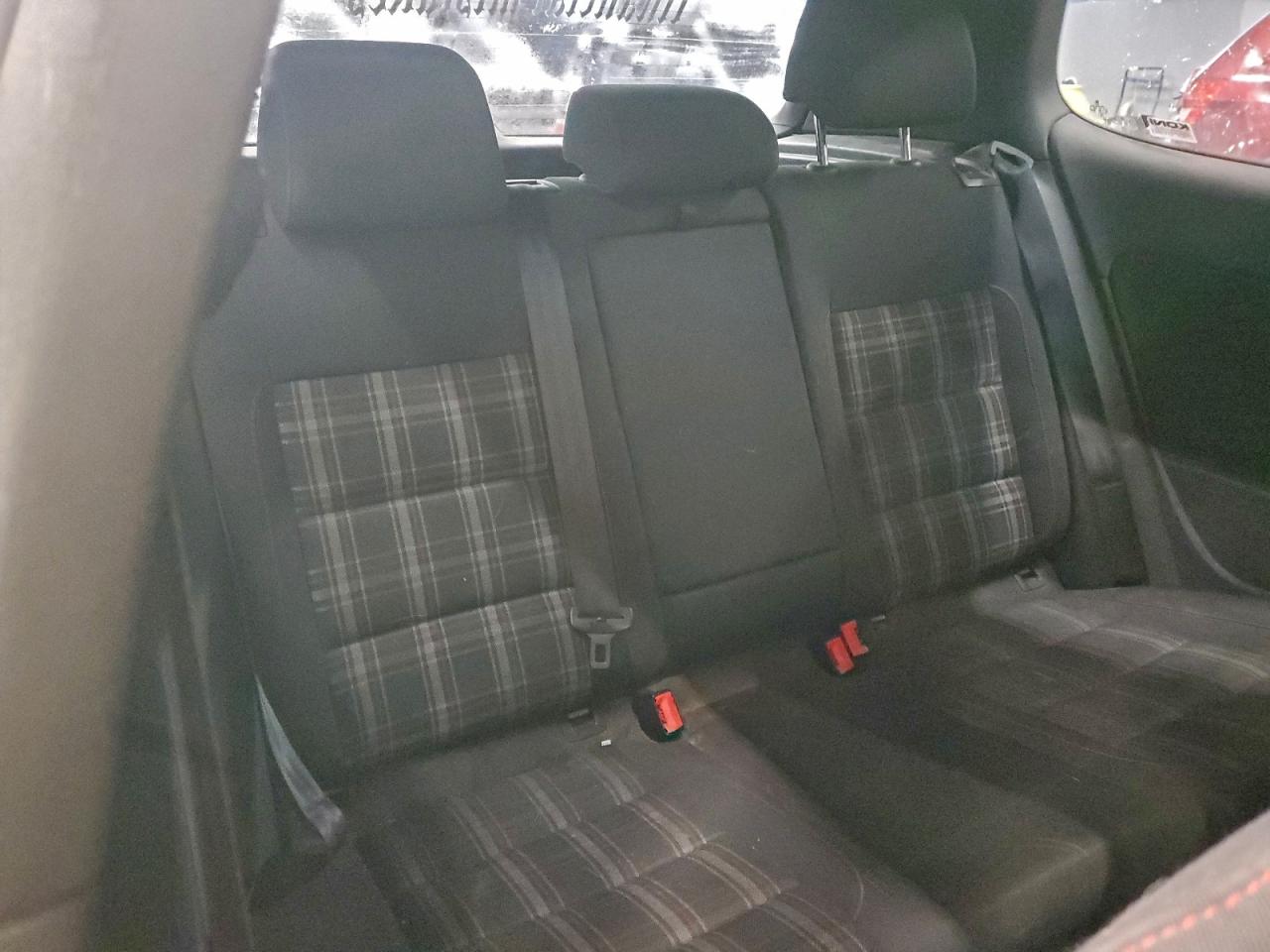 2011 Volkswagen Gti Белый vin: WVWED7AJ2BW173447