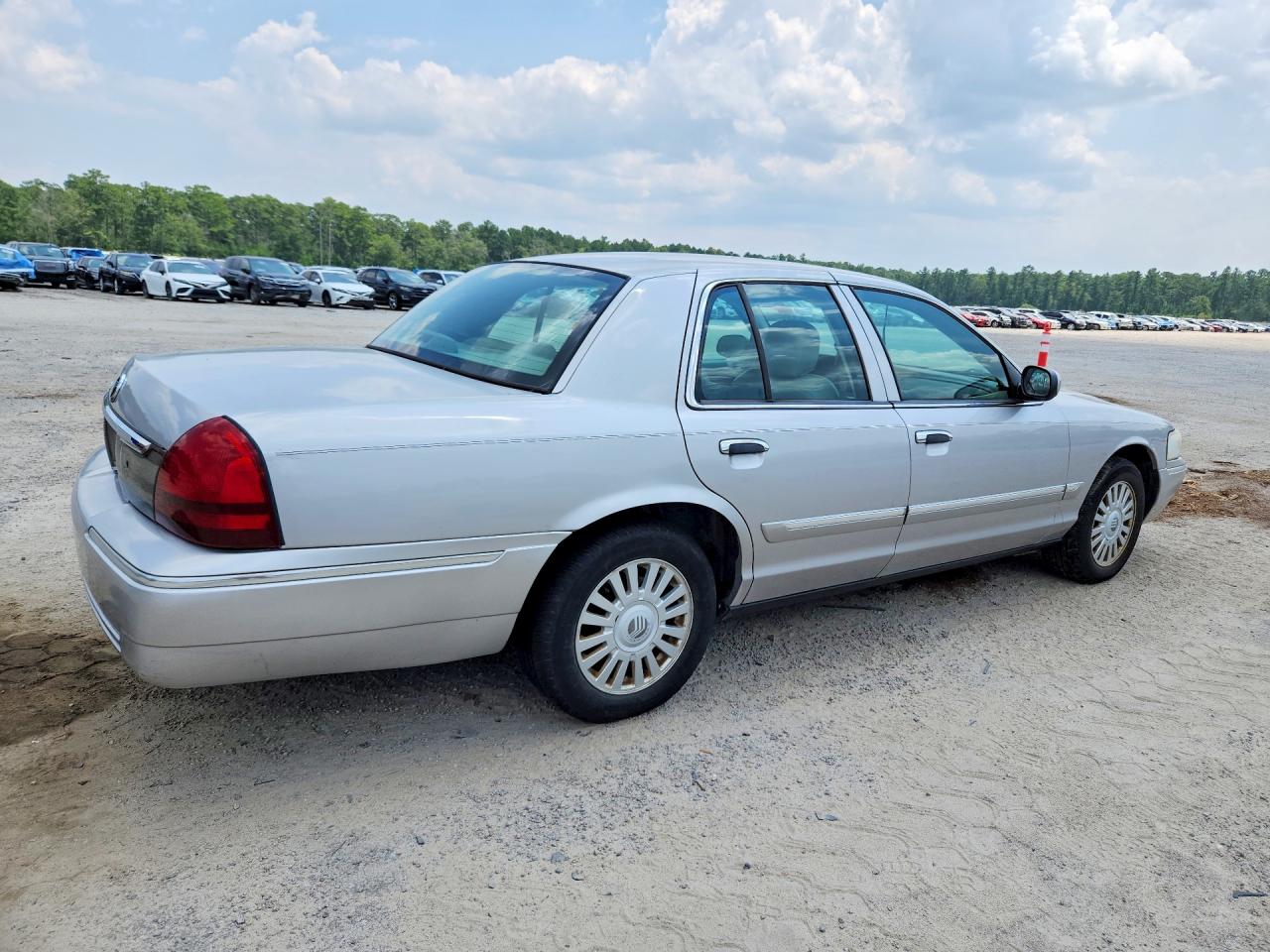 2007 Mercury Grand Marquis Ls Silver vin: 2MEFM75V17X618983
