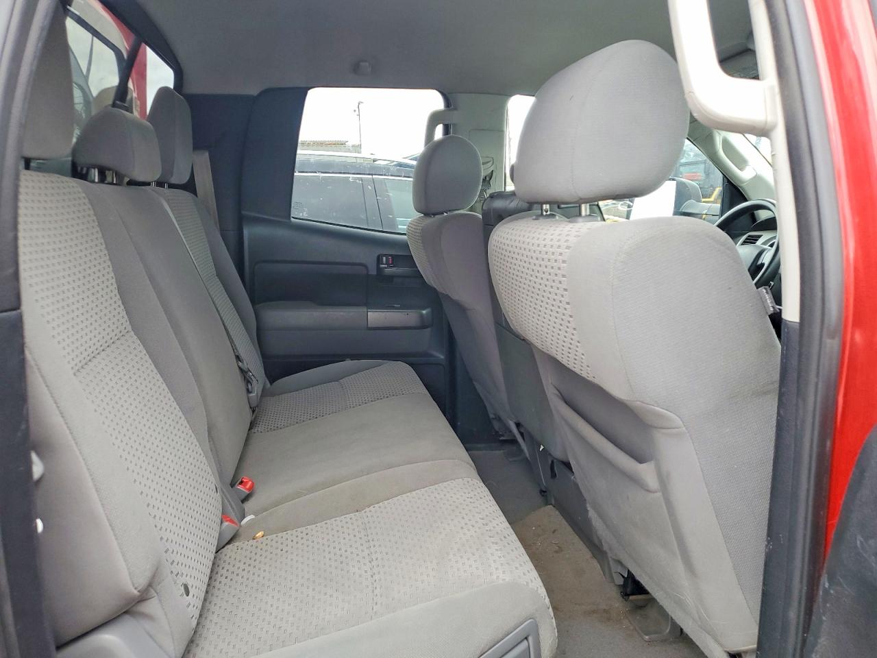 2011 Toyota Tundra Double Cab Sr5 Red vin: 5TFUM5F12BX021199