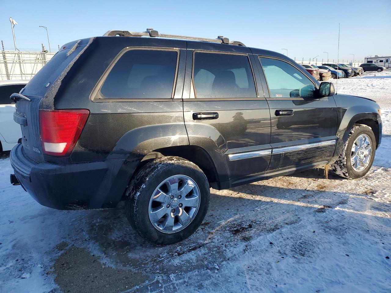 2008 Jeep Grand Cherokee Laredo Черный vin: 1J8HR48M88C514091