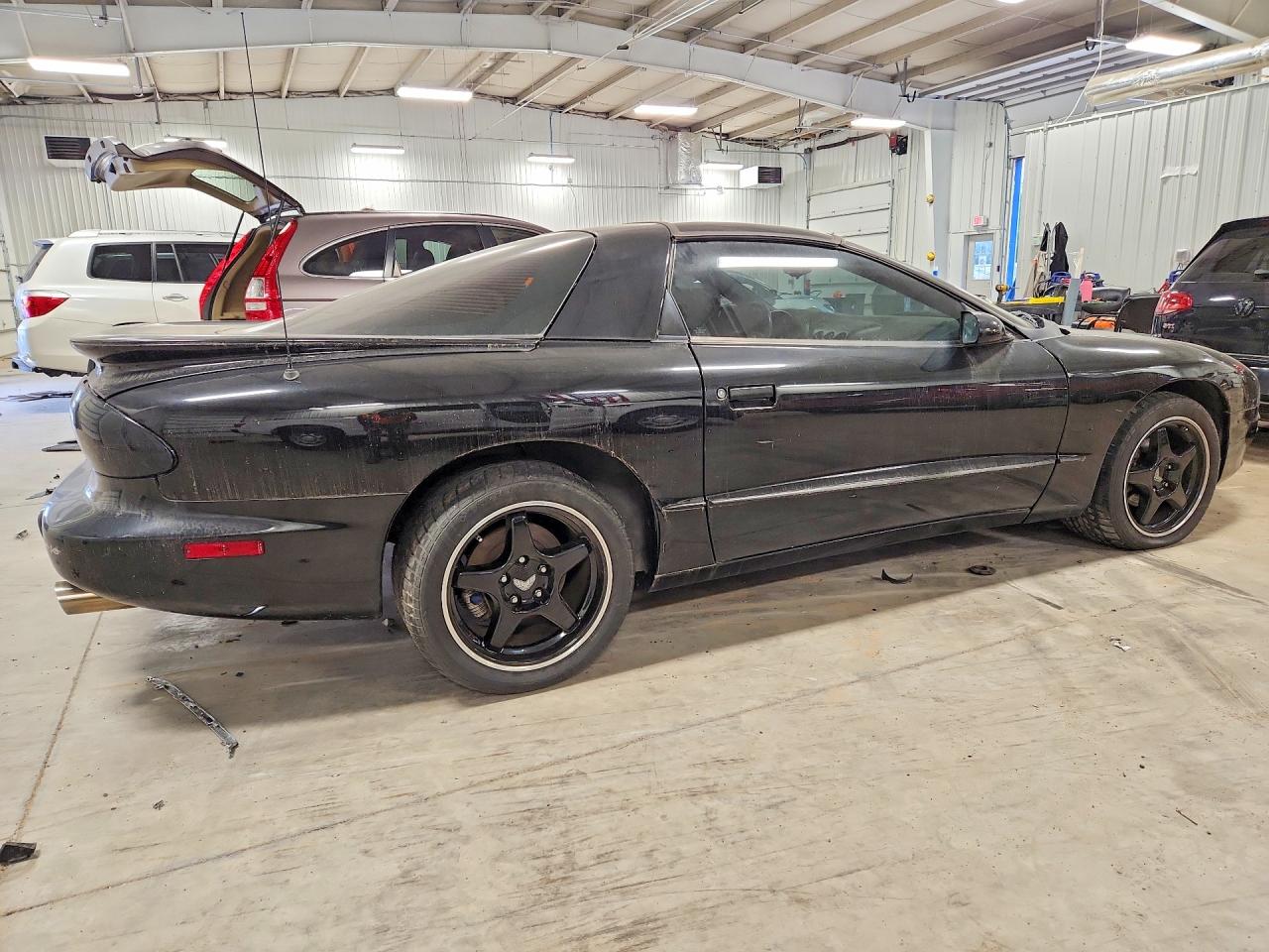 1994 Pontiac Firebird Formula Black vin: 2G2FV22P0R2234320