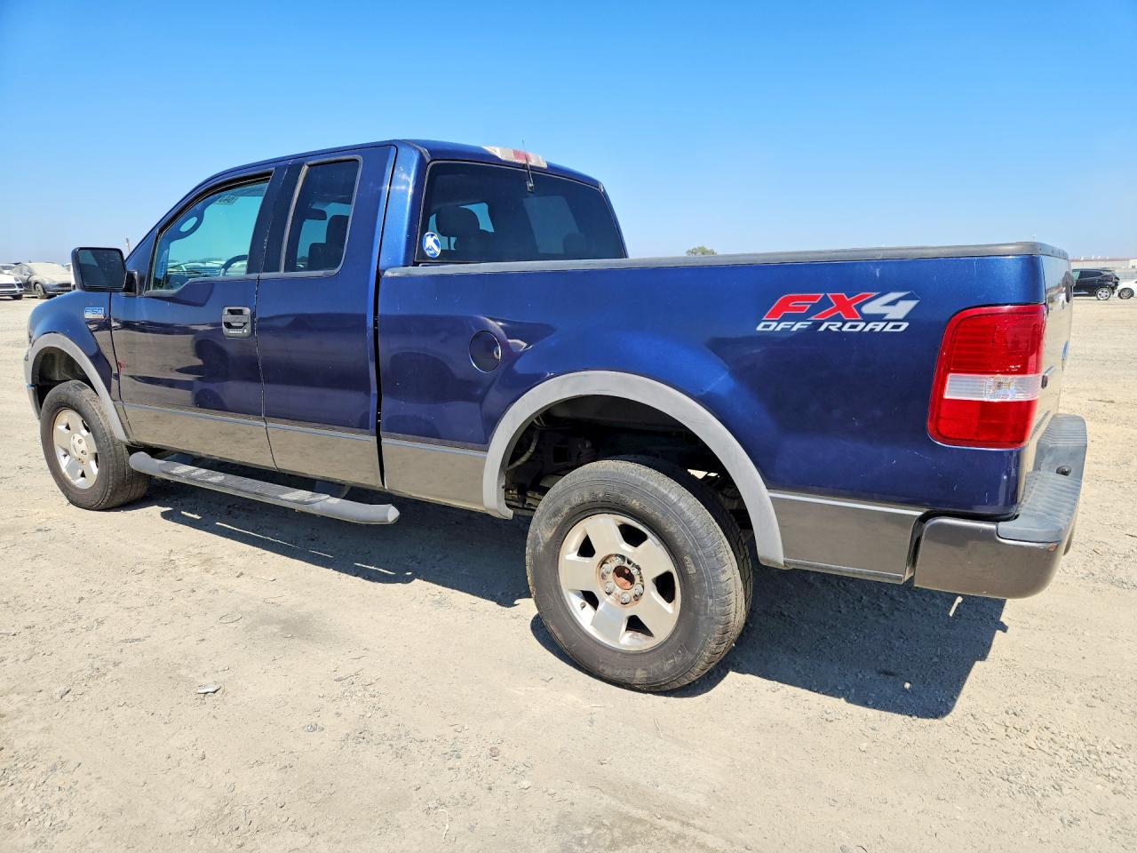 2004 Ford F150 Blue vin: 1FTPX14584NA65211