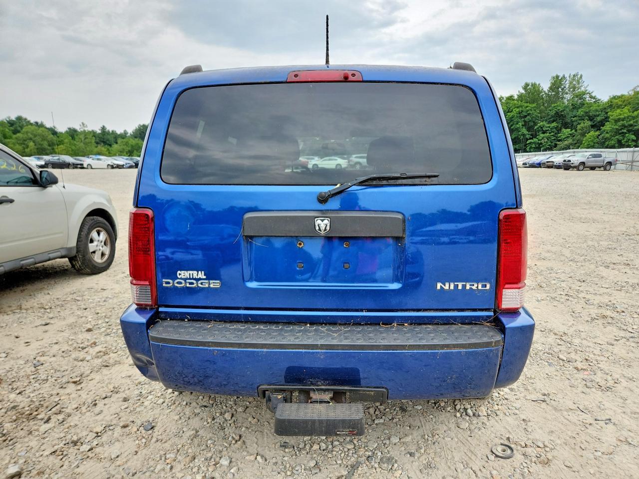 2010 Dodge Nitro Se Blue vin: 1D4PU2GK6AW143123