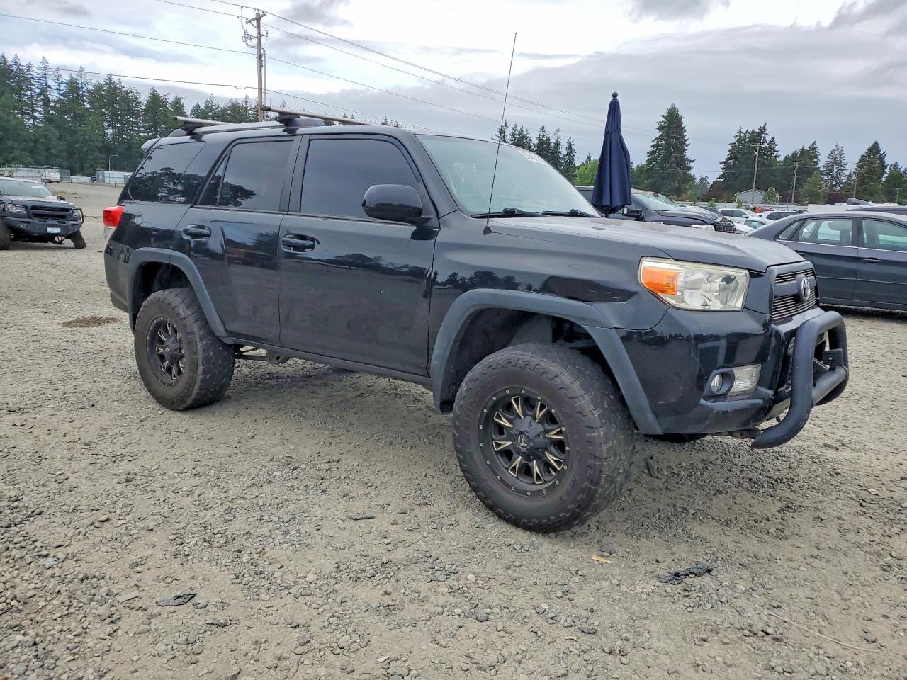 2013 Toyota 4runner Sr5 Black vin: JTEBU5JRXD5111084