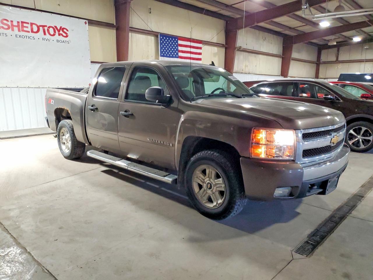 2008 Chevrolet Silverado K1500 Brown vin: 2GCEK133381255530
