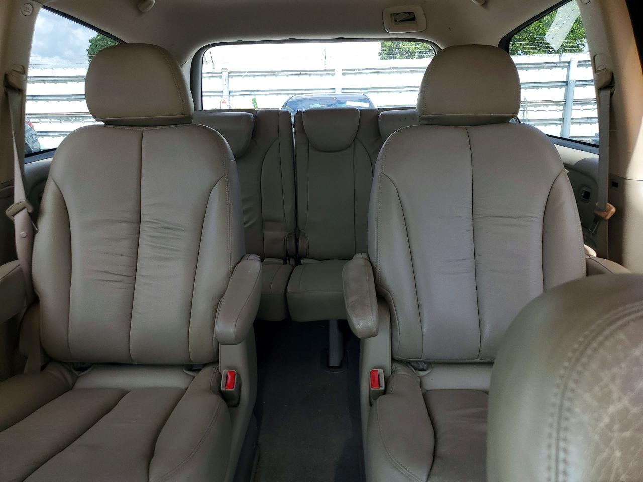 2011 Kia Sedona Ex Black vin: KNDMH4C72B6387256