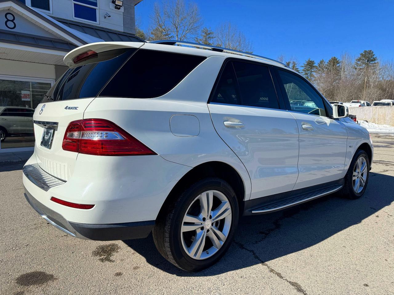 2012 Mercedes-benz Ml 350 4matic White vin: 4JGDA5HB4CA053991