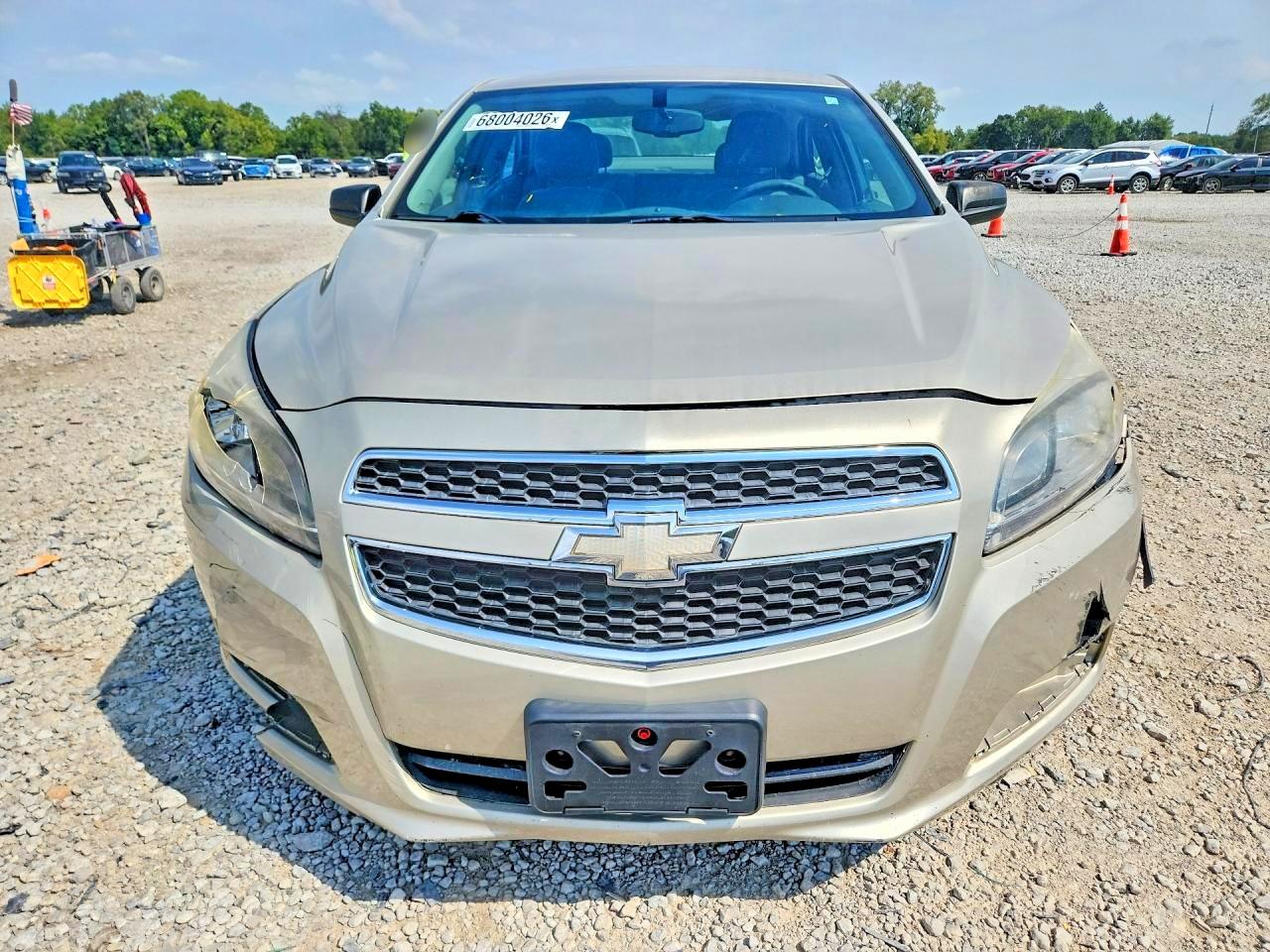 2013 Chevrolet Malibu Ls Желто-коричневый vin: 1G11B5SA0DF260217