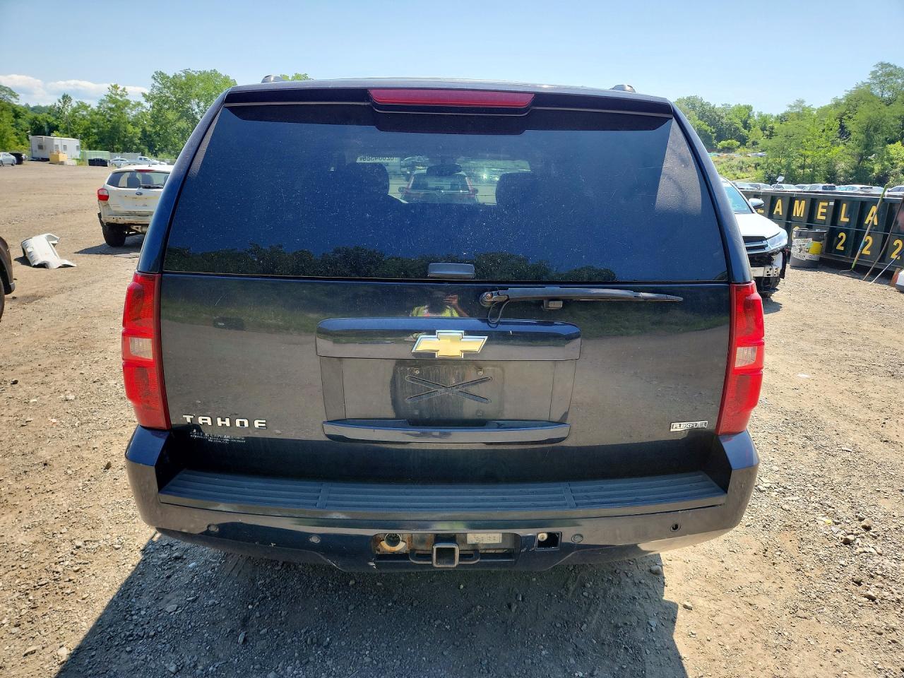2008 Chevrolet Tahoe K1500 Blue vin: 1GNFK13018J146359