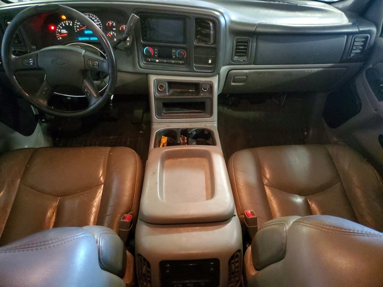2005 Chevrolet Avalanche K1500 Серебряный vin: 3GNEK12Z55G212386