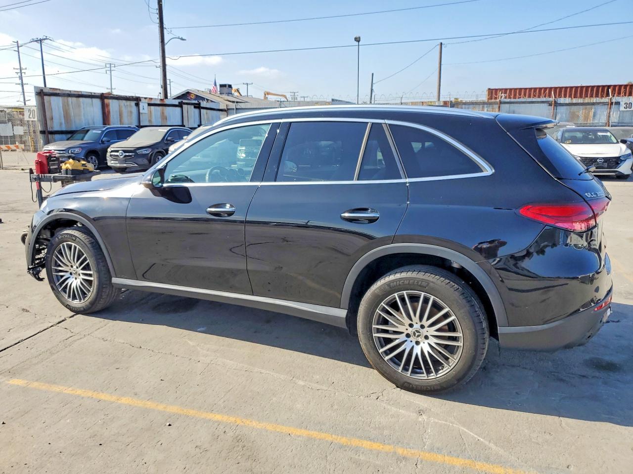 2024 Mercedes-benz Glc 300 Черный vin: W1NKM4GB5RF184382