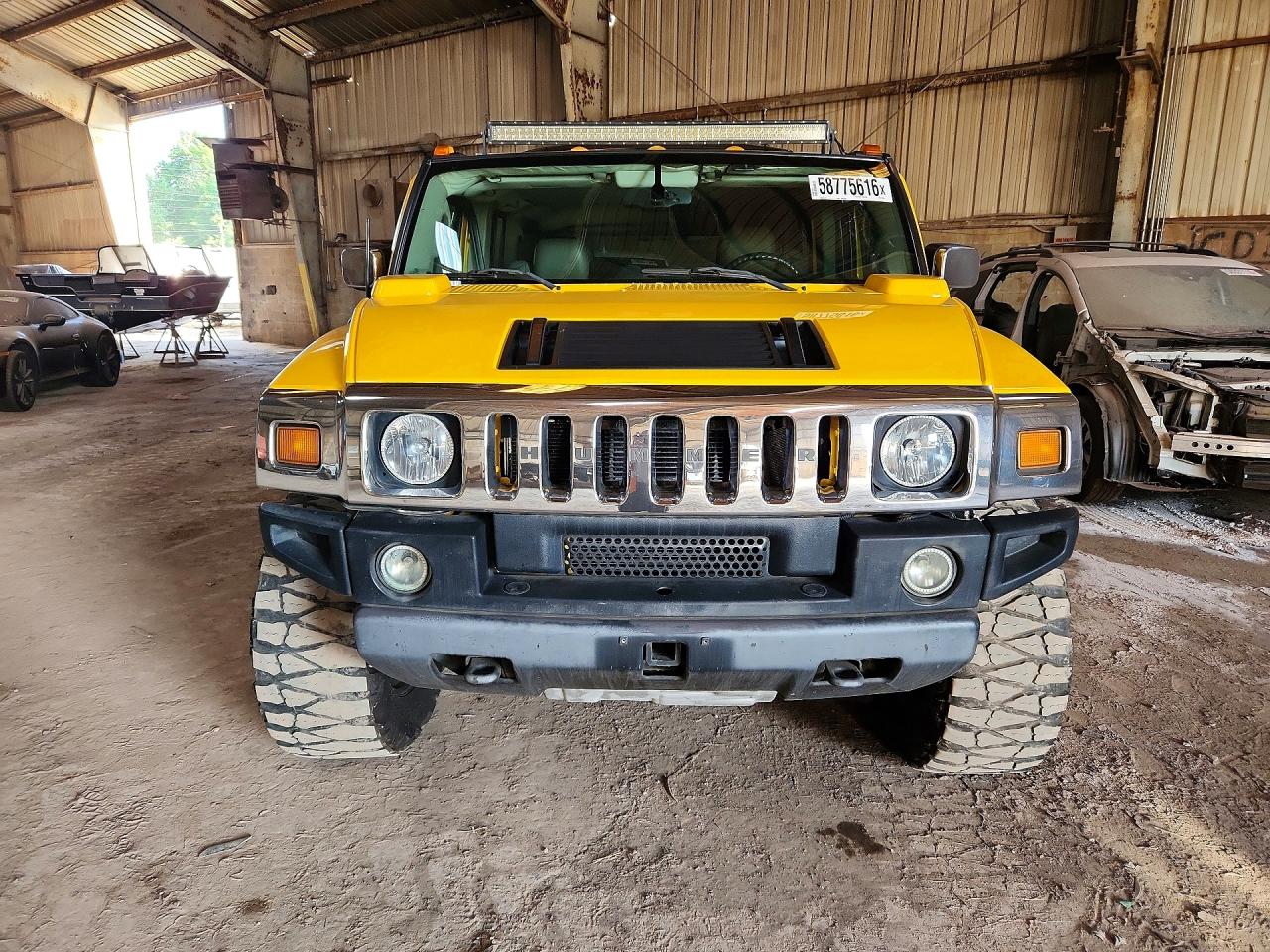 2004 Hummer H2 Желтый vin: 5GRGN23U14H121832