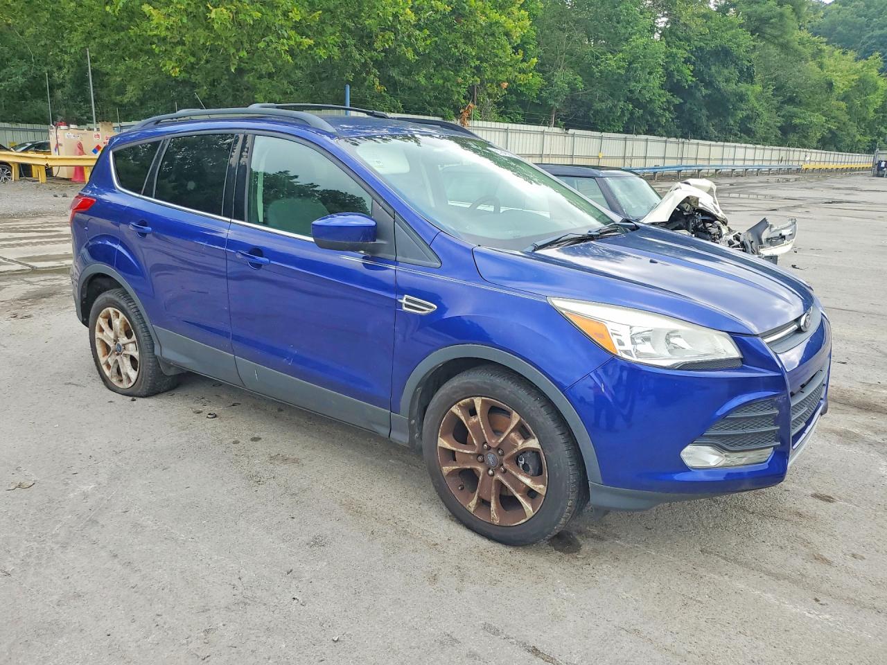 2013 Ford Escape Se Синий vin: 1FMCU9G95DUA71067