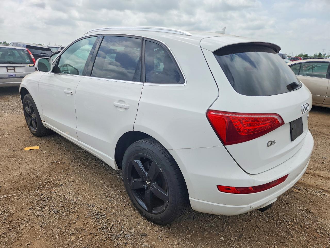 2009 Audi Q5 3.2 White vin: WA1KK78RX9A024595