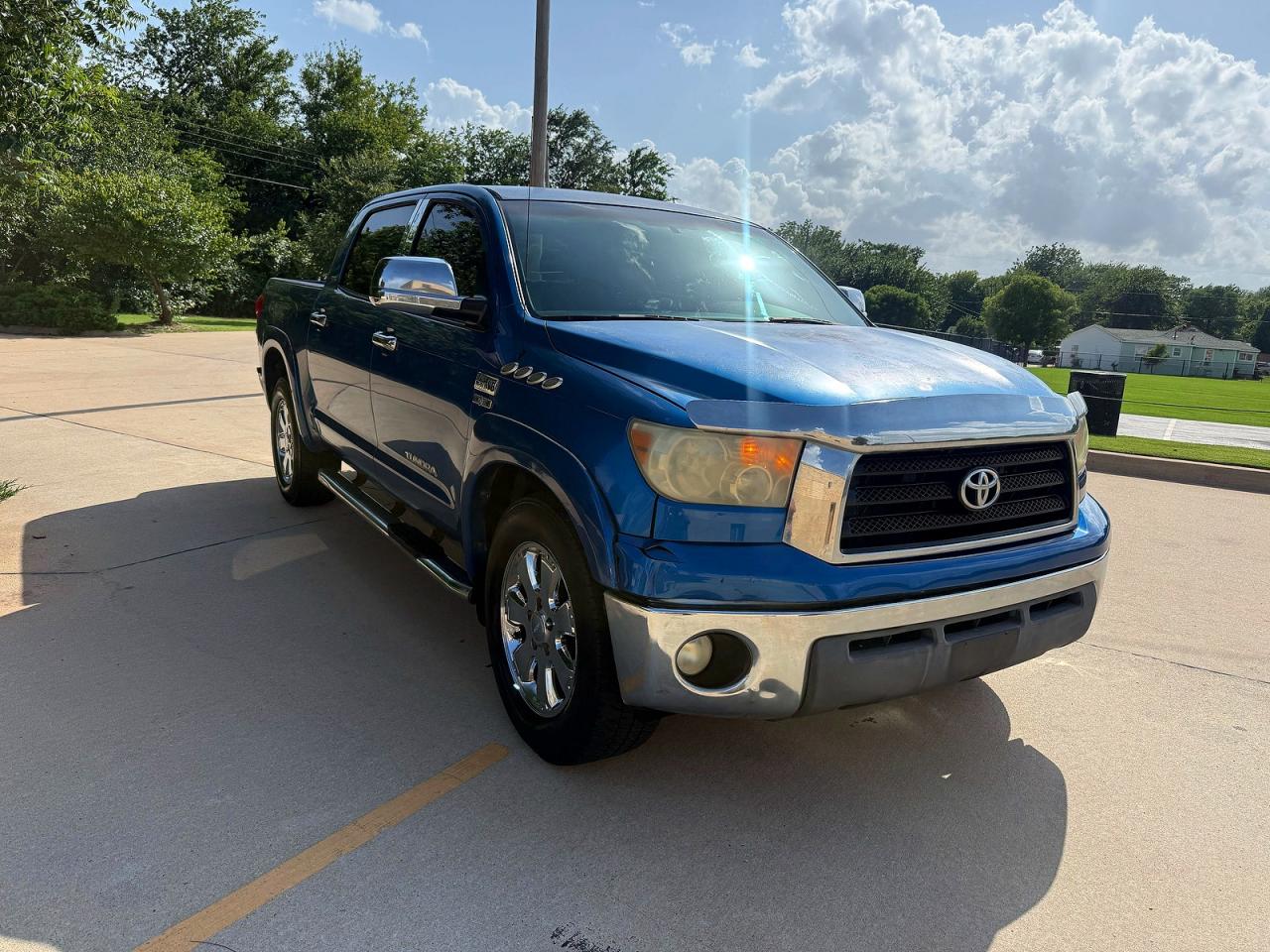 2008 Toyota Tundra Sr5 Blue vin: 5TFEV54138X051261