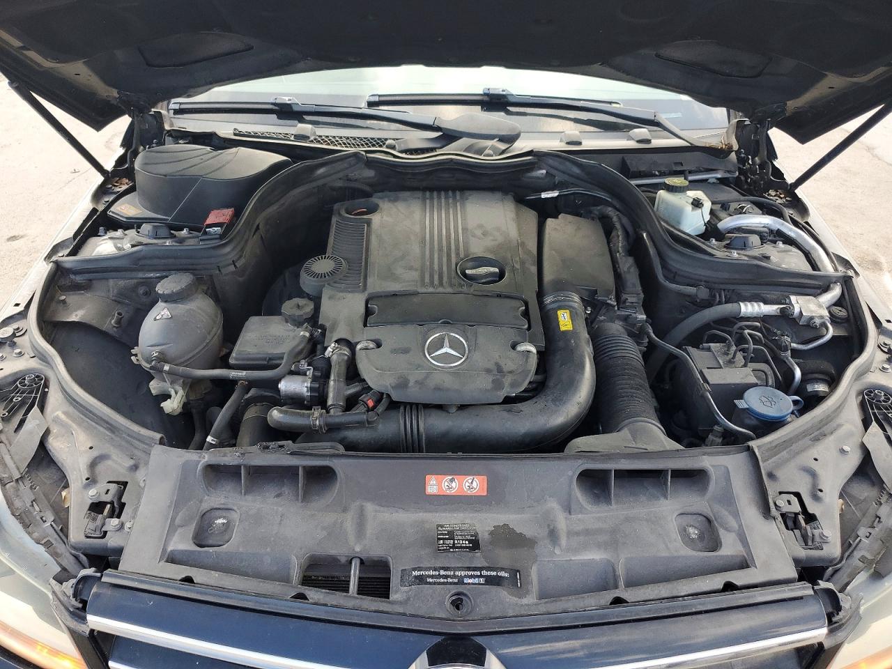 2014 Mercedes-benz C 250 Black vin: WDDGF4HB7EG232206