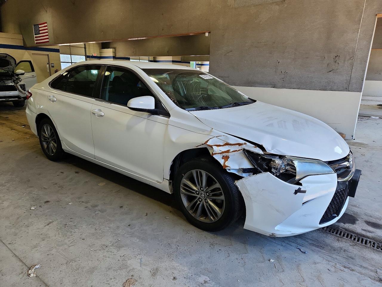 2015 Toyota Camry Se White vin: 4T1BF1FK7FU055595