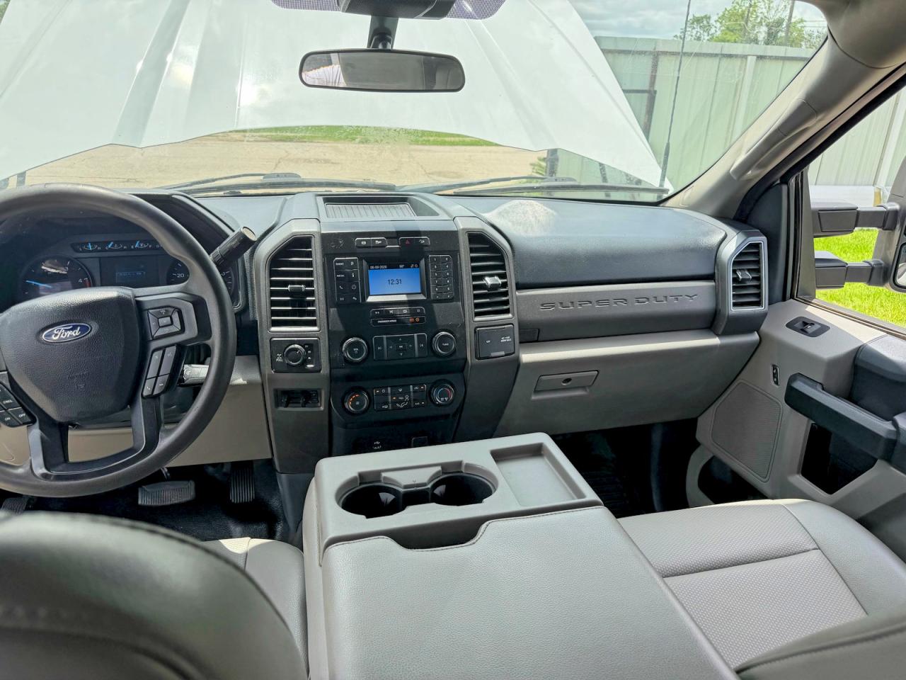 2022 Ford F250 Super Duty White vin: 1FT8X2BT0NED76712