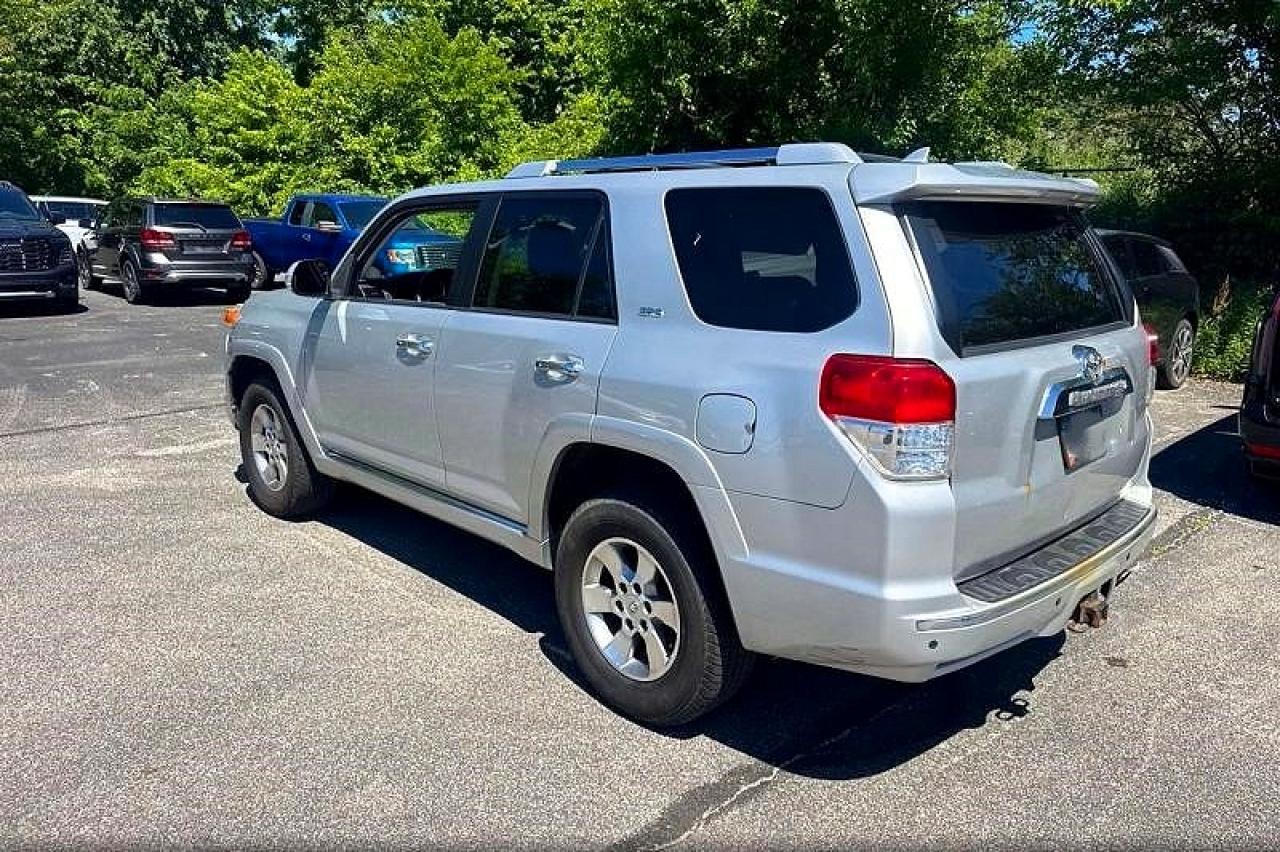 2012 Toyota 4runner Sr5 Серебряный vin: JTEBU5JR5C5104350