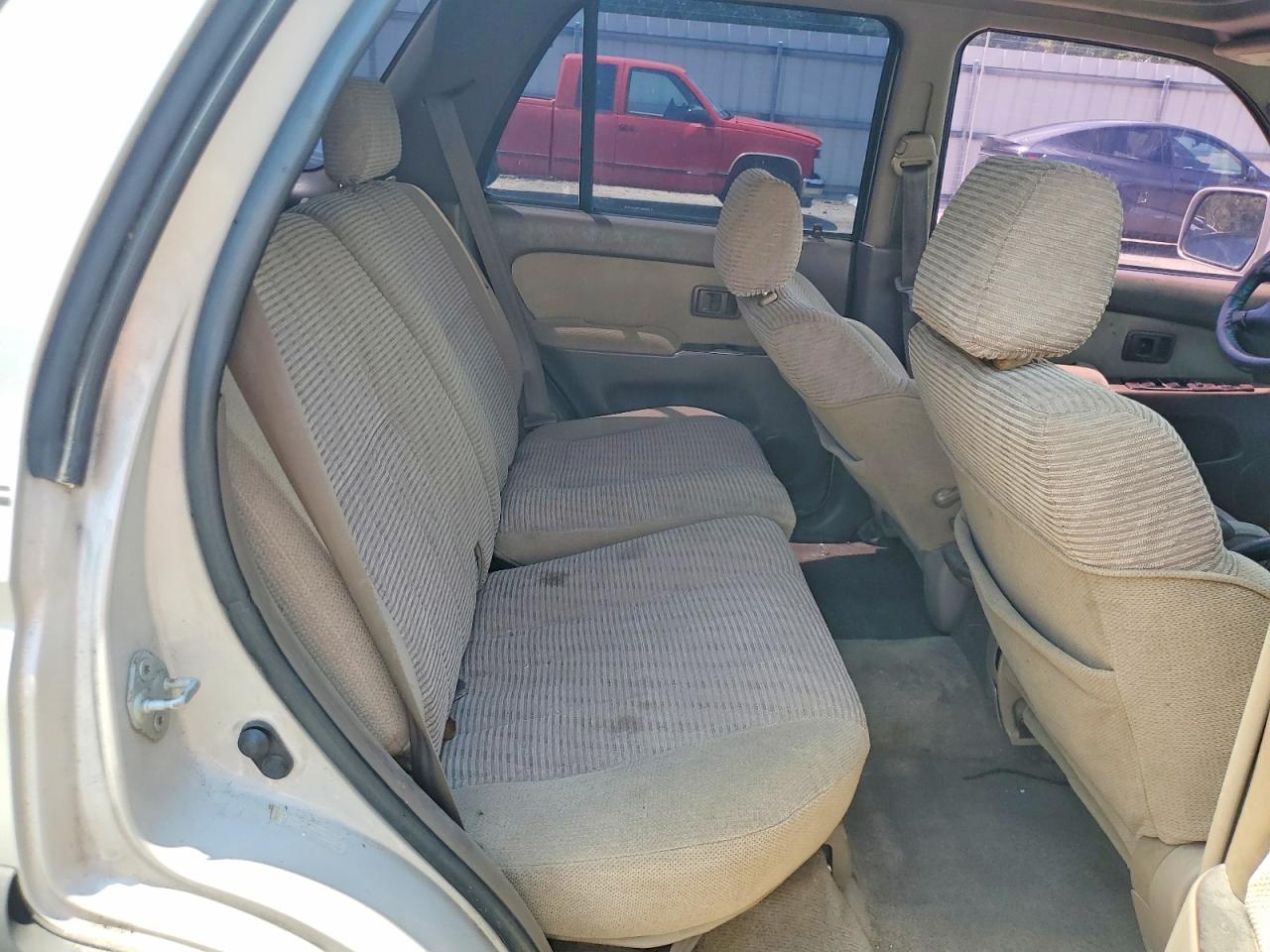 1998 Toyota 4runner Sr5 Tan vin: JT3GN86R7W0067194