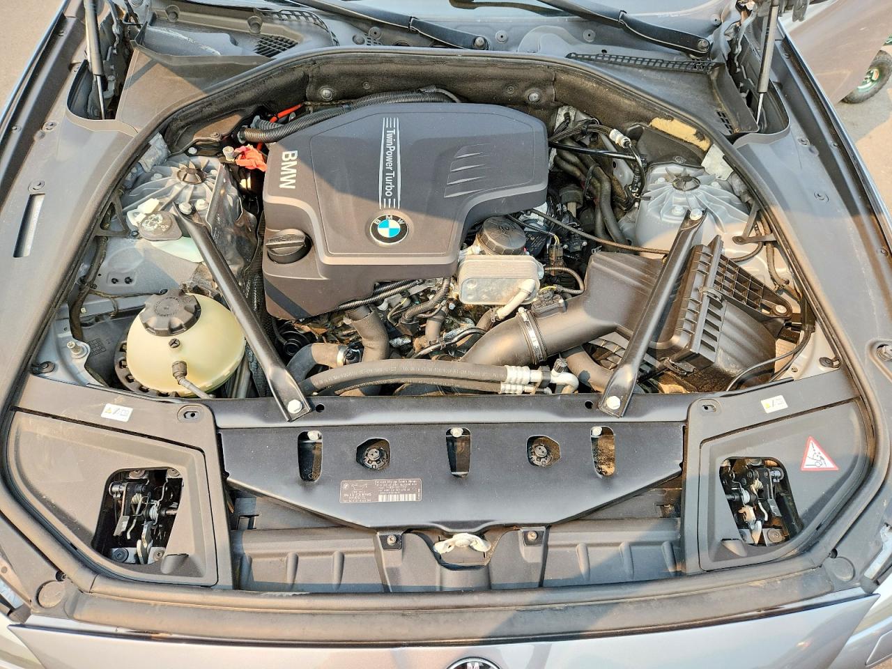 2013 Bmw 528 I Silver vin: WBAXG5C5XDD228842