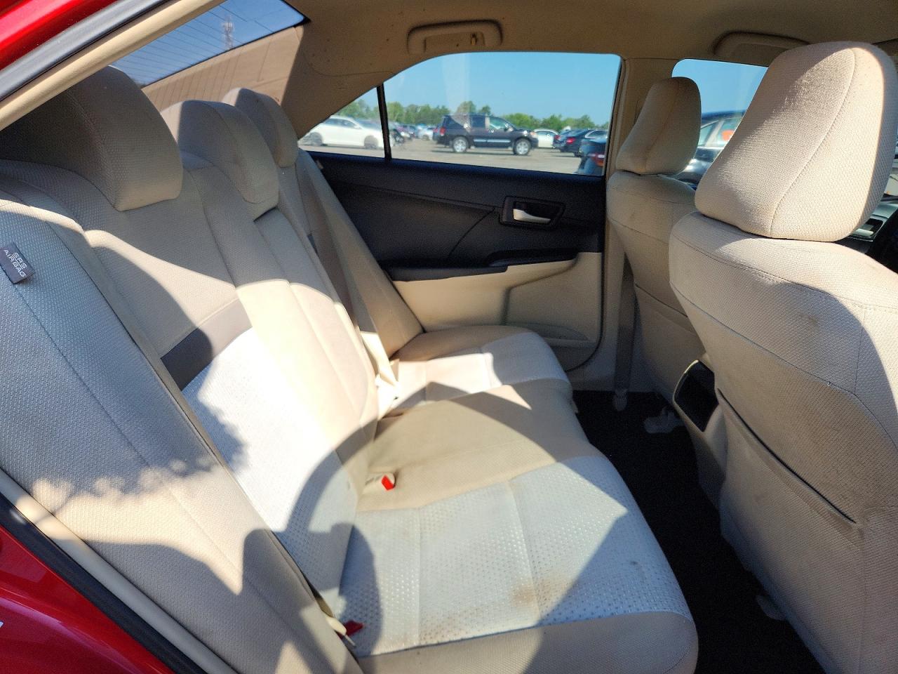 2012 Toyota Camry Le Red vin: 4T4BF1FK1CR263585