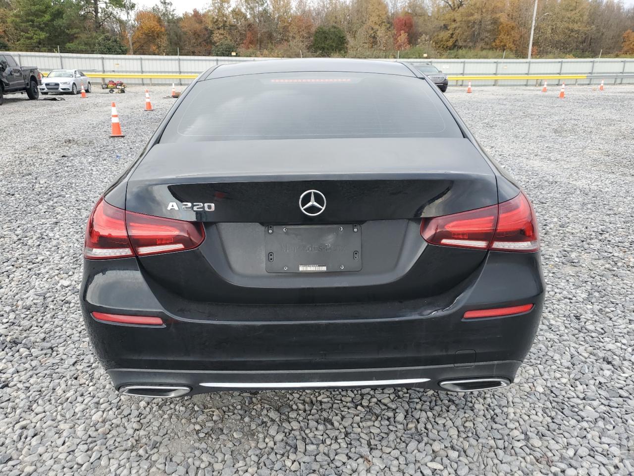 2019 Mercedes-benz A 220 Black vin: WDD3G4EB2KW020945