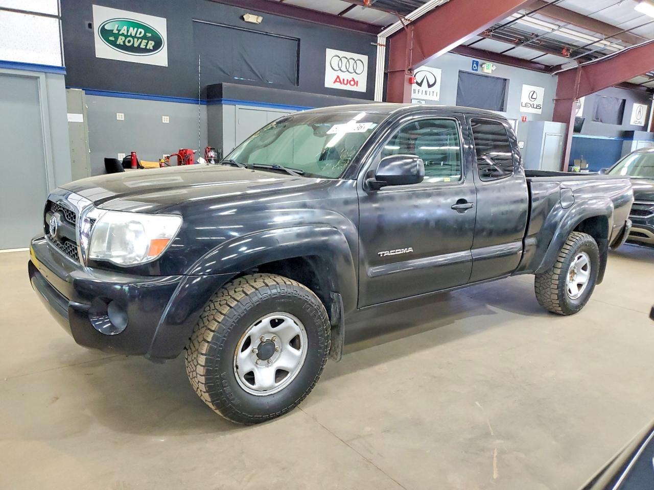 2011 Toyota Tacoma Access Cab Black vin: 5TFUX4EN5BX006489