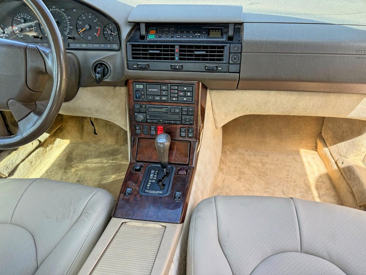 1996 Mercedes-benz Sl 500 Gold vin: WDBFA67F2TF131418
