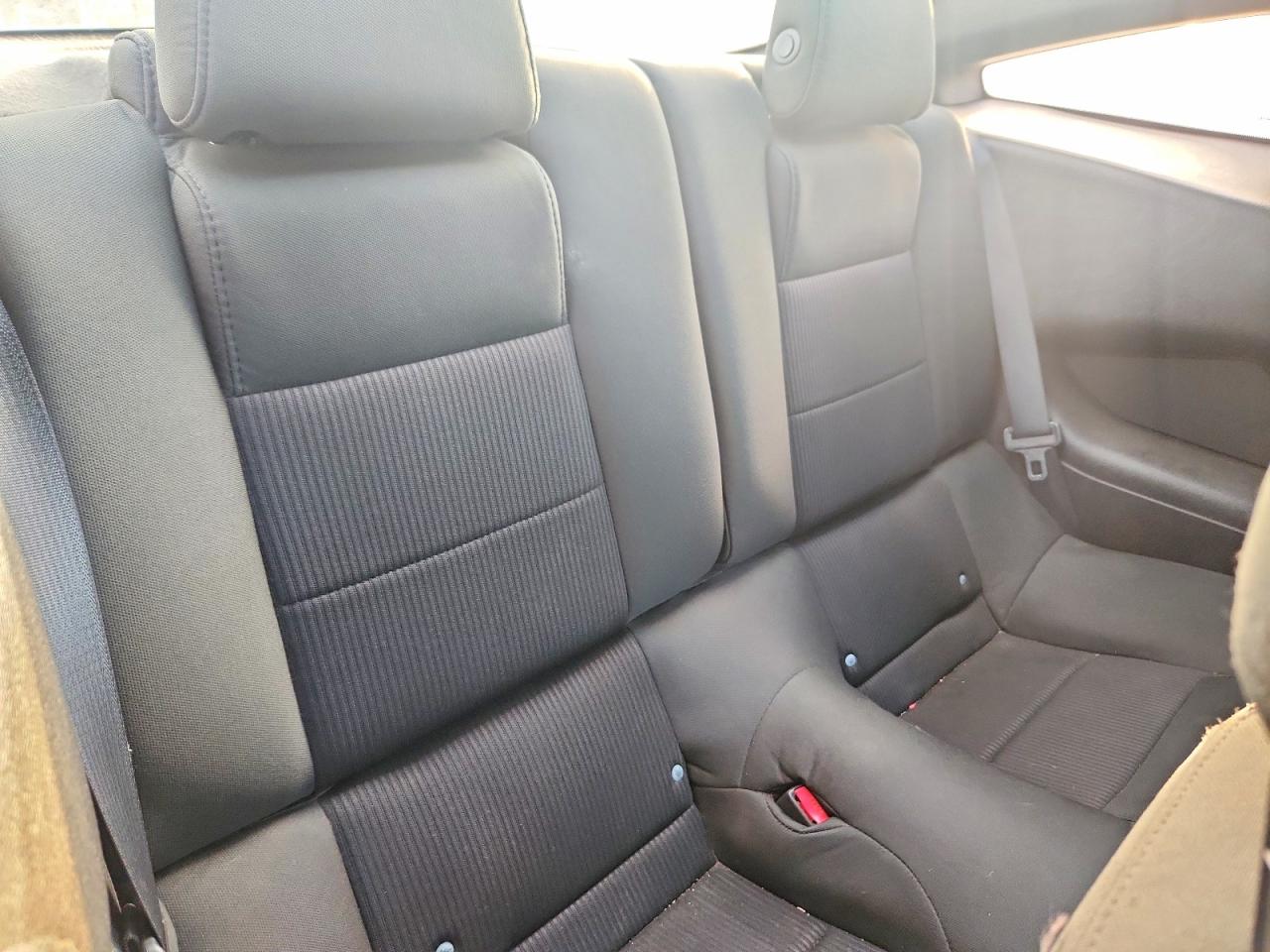 2014 Ford Mustang Silver vin: 1ZVBP8AM4E5209995