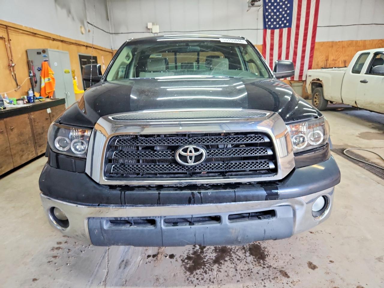 2008 Toyota Tundra Sr5 Black vin: 5TBBV54118S491240