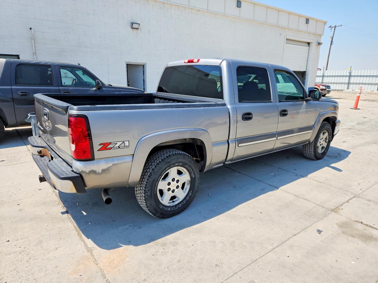 2006 Chevrolet Silverado K1500 Gray vin: 2GCEK13T261140298