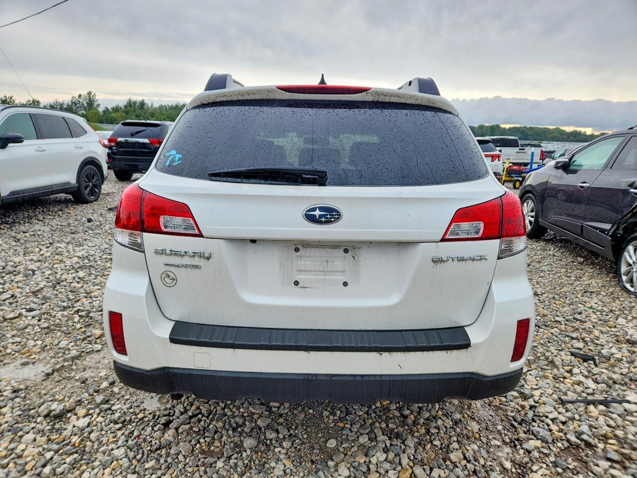 2013 Subaru Outback 2.5i Limited Белый vin: 4S4BRCPC1D3267812