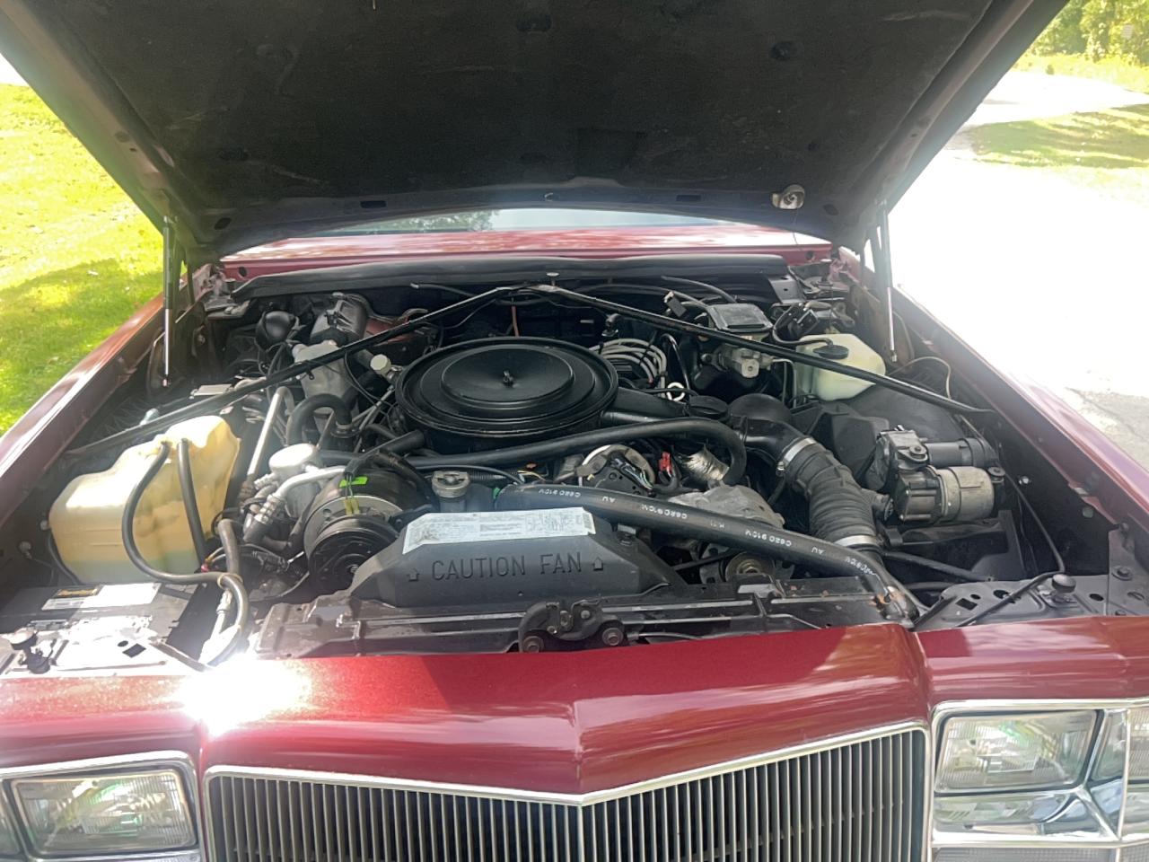 1985 Buick Riviera Maroon vin: 1G4EZ67Y5FE447506