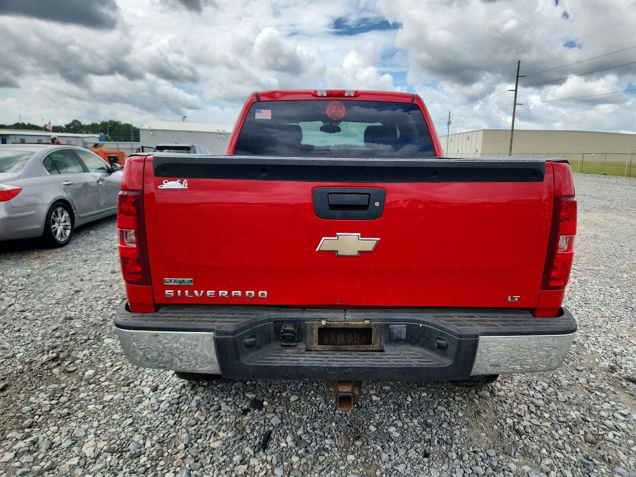 2011 Chevrolet Silverado C1500 Lt Red vin: 3GCPCSE01BG136159