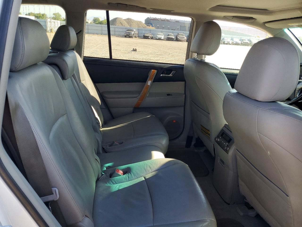 2010 Toyota Highlander Hybrid Limited Белый vin: JTEJW3EH6A2043228
