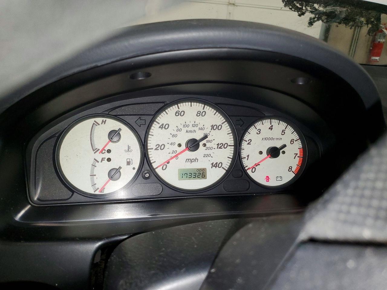 2002 Mazda Protege Dx Silver vin: JM1BJ226621549654