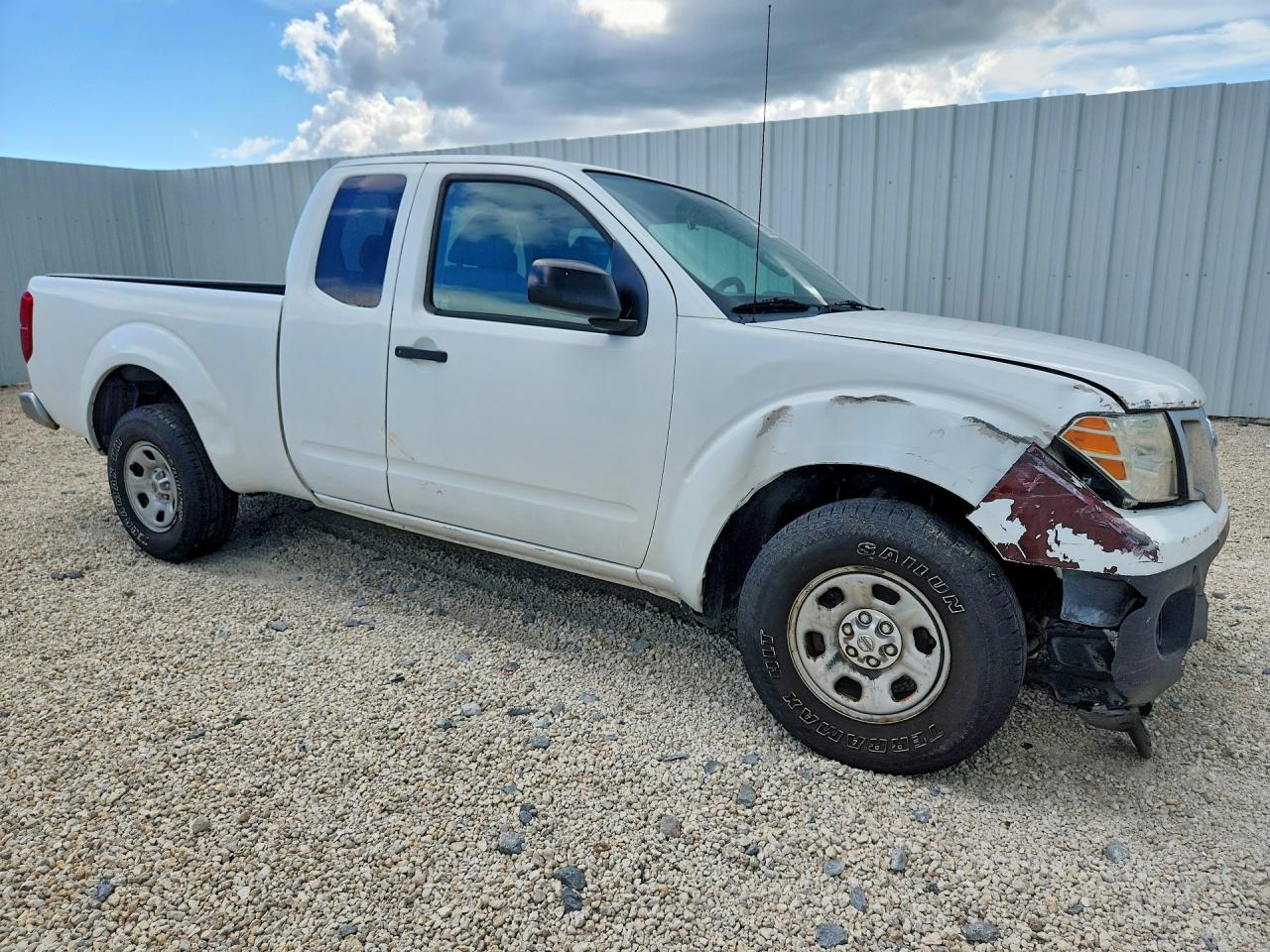 2015 Nissan Frontier S White vin: 1N6BD0CT8FN735479