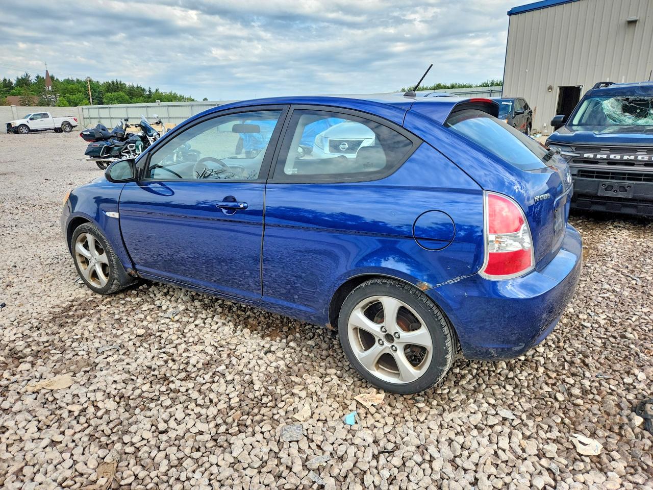 2007 Hyundai Accent Gs Blue vin: KMHCN36CX7U023883
