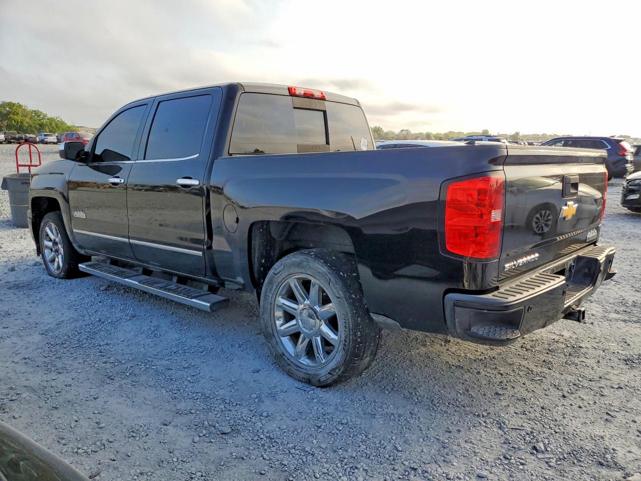 2015 Chevrolet Silverado C1500 High Country Черный vin: 3GCPCTEC5FG303967