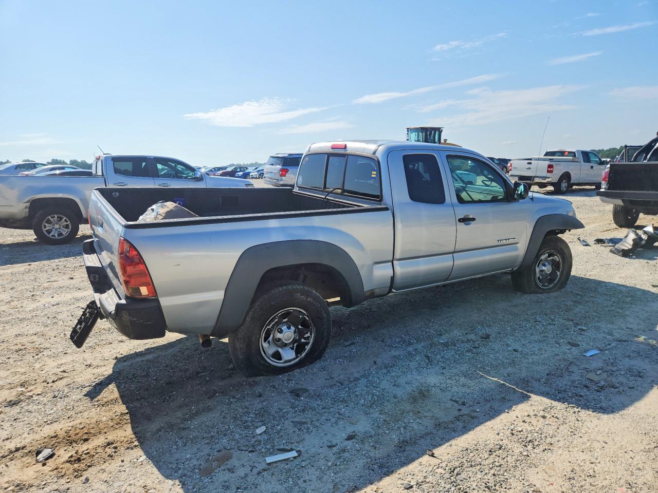 2006 Toyota Tacoma Base Silver vin: 5TEUX42N26Z209682