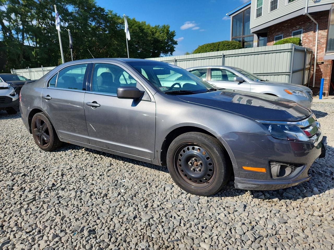 2010 Ford Fusion Se Silver vin: 3FAHP0HG5AR337237
