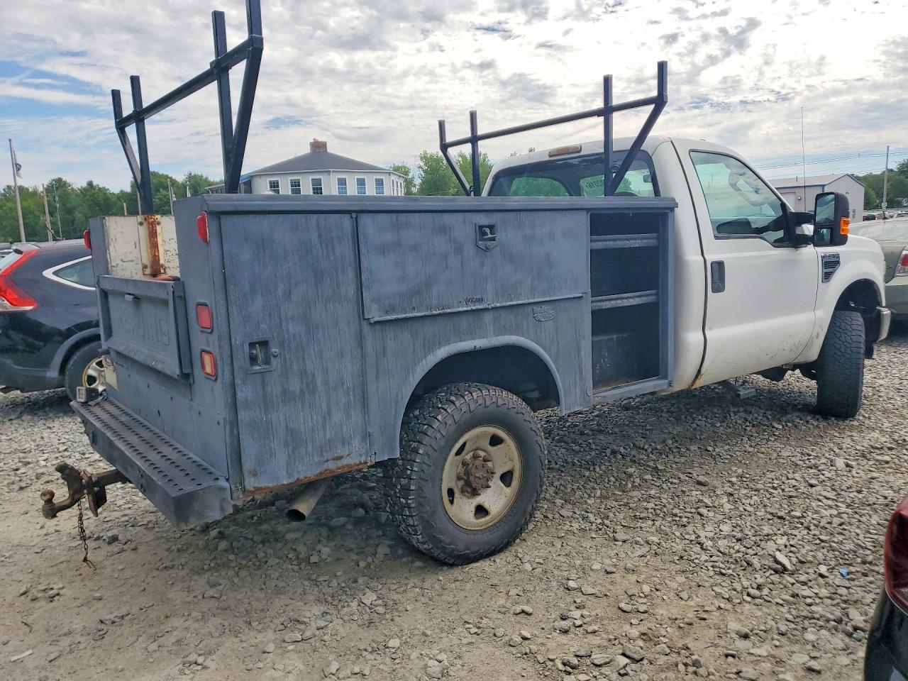 2009 Ford F250 Super Duty White vin: 1FDNF21559EA66775