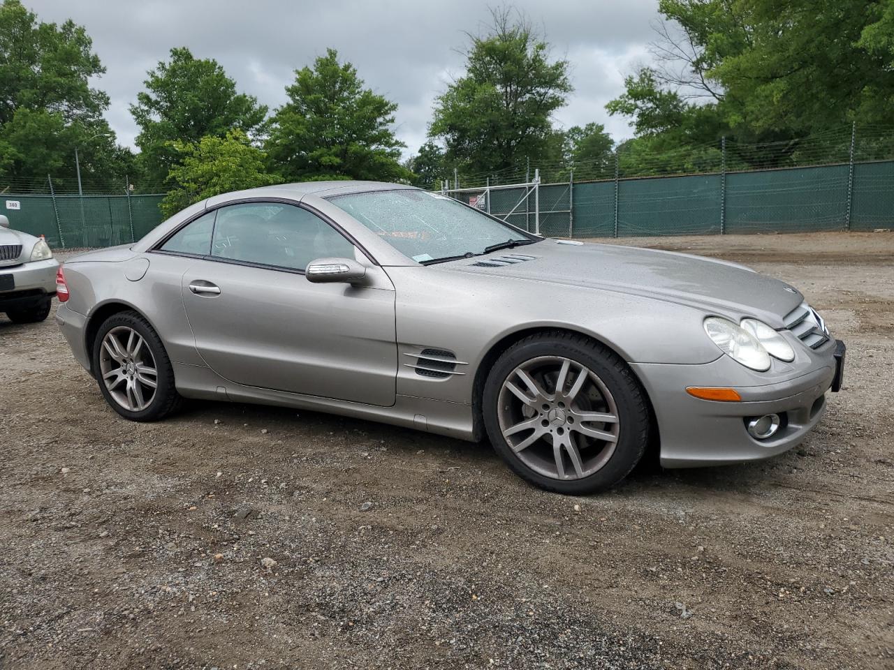 2007 Mercedes-benz Sl 550 Gray vin: WDBSK71F67F118753